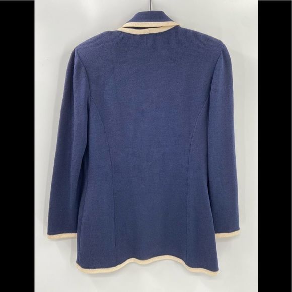 St. John Knit Jacket Sz 2 - Picture 2 of 6